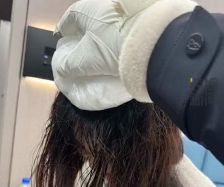 زن چینی با این شیرینکاری در سرمای منفی ۲۰ درجه سوخت/ عکس