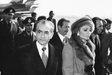 شاه: آخرین روزهای اقامت در تهران، سخت دشوار بود و شب‌ها با بی‌خوابی گذشت/ آرزو داشتم سفر من موجب پیدایش آرامش و تسکین تشنجات شود