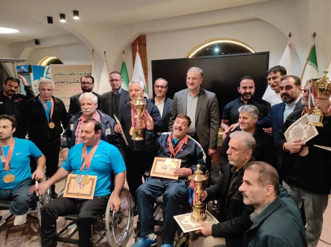 البرز قهرمان ورزشهای زورخانهای جانبازان کشور شد