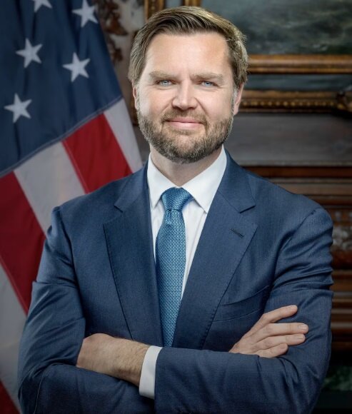 پرتره ترامپ منتشر شد/تحلیل سیانبیسی از چهره رئیسجمهور آمریکا/عکس