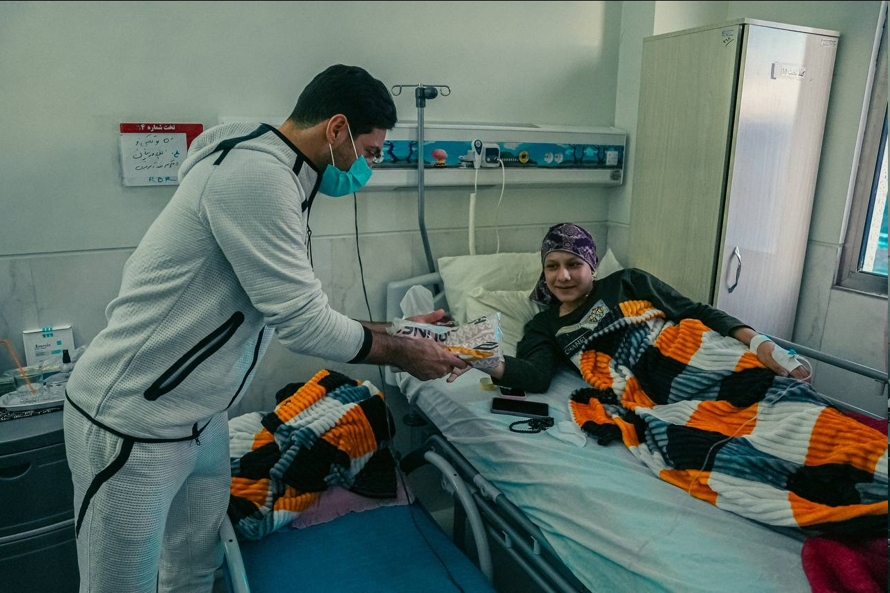 عکس| حرکت ارزشمند تراکتوریها/ برآورده کردن آرزوی کودکان سرطانی