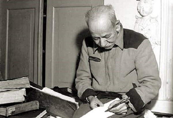 مؤسسه دهخدا از گذشته تا امروز؛ چراغی که علیاکبرخان روشن کرد