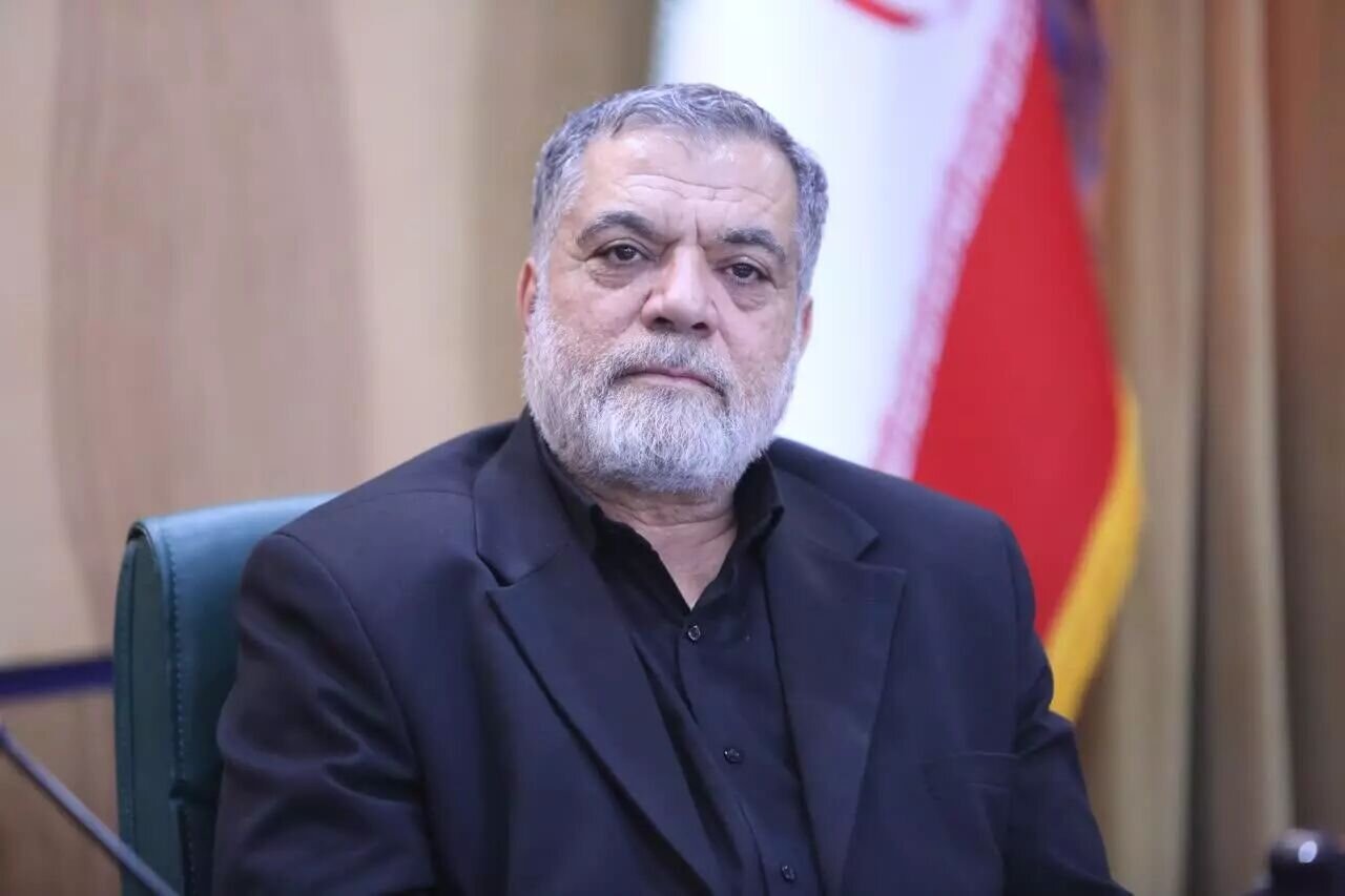 سخنان عجیب یک نماینده مجلس: به عراقچی گفتم در هیبت و قیافه نماینده ایران در سازمان ملل ضعف است، عوضش کنید!/ مکانیسم ماشه فعال شود از NPT خارج می‌شویم