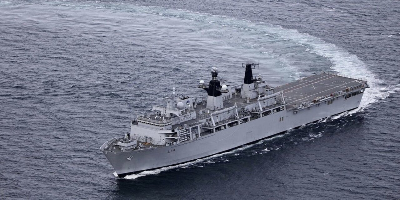 چوب حراج بر ناوگان نیروی دریایی سلطنتی بریتانیا