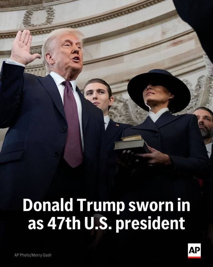 تصویر آسوشیتدپرس از لحظه سوگند ترامپ/عکس 1 تصویر آسوشیتدپرس از لحظه سوگند ترامپ/عکس