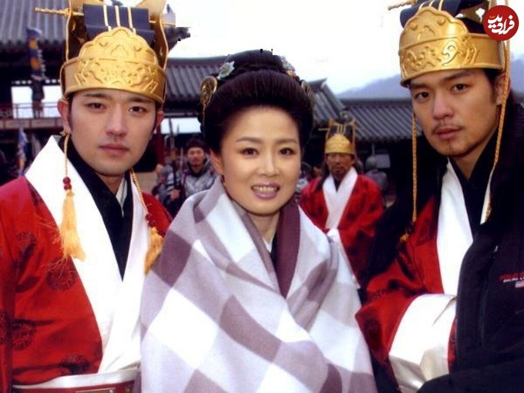 بانو مائورینگ، مدیر سایونگ و پسرعمه سوسانو در پشتصحنه سریال «جومونگ»/ عکس