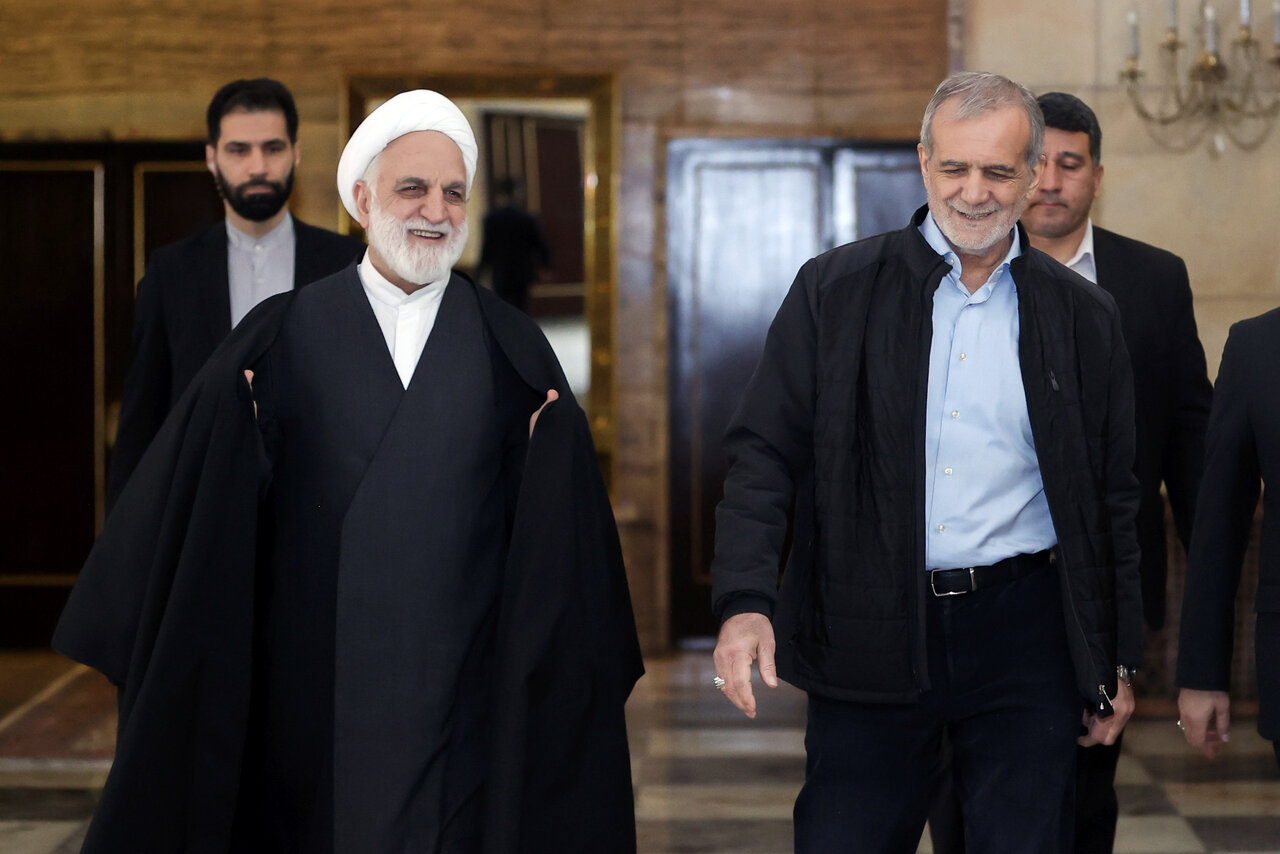 پزشکیان میزبان قالیباف و محسنی اژهای شد