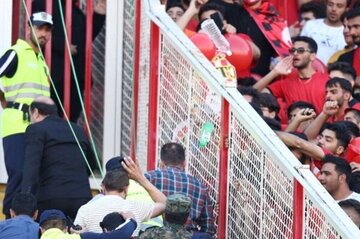 عکس| شکایت باشگاه تراکتور از پرسپولیس عکس| شکایت باشگاه تراکتور از پرسپولیس