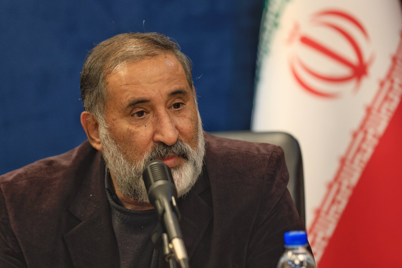 همصدایی شاعران برای بیماران «ایبی»