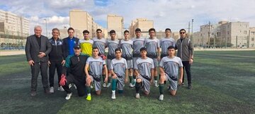 کدام تیم جام قهرمانی را بالا میبرد؛ پیام یا شمس آذر؟