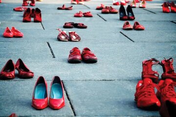 دختری که به دست پدرش کشته شد / شوهر خواهرم به او تعرض کرده بود / دنیا را گرفته بودند که به او سم بخورانند که چرا حرف زدی