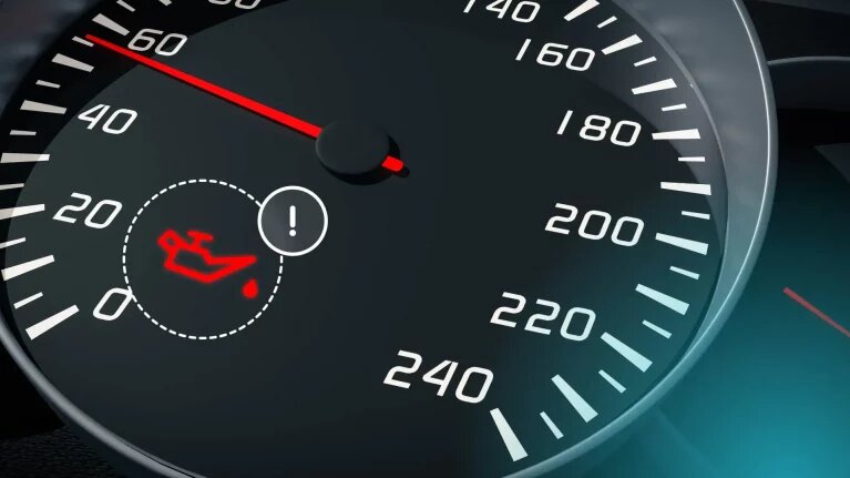 دلیل روشن شدن چراغ چک پس از تعویض روغنموتور چیست؟