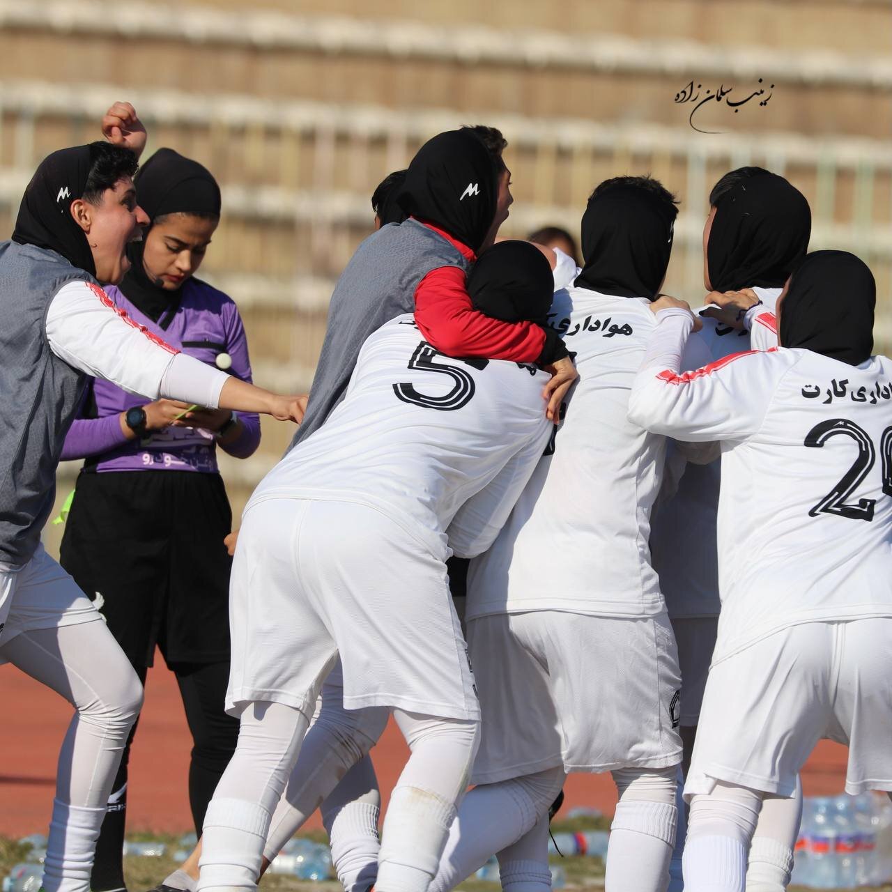 تصاویر | دیدار فوتبال بانوان فولاد خوزستان و پرسپولیس تهران