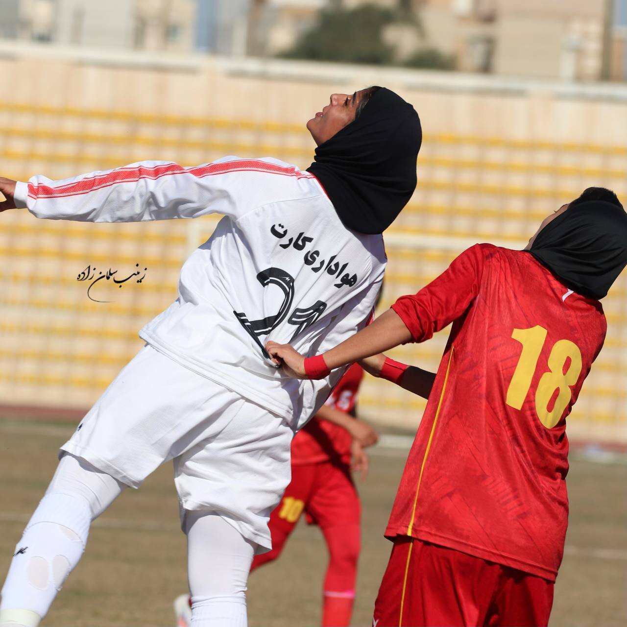 تصاویر | دیدار فوتبال بانوان فولاد خوزستان و پرسپولیس تهران