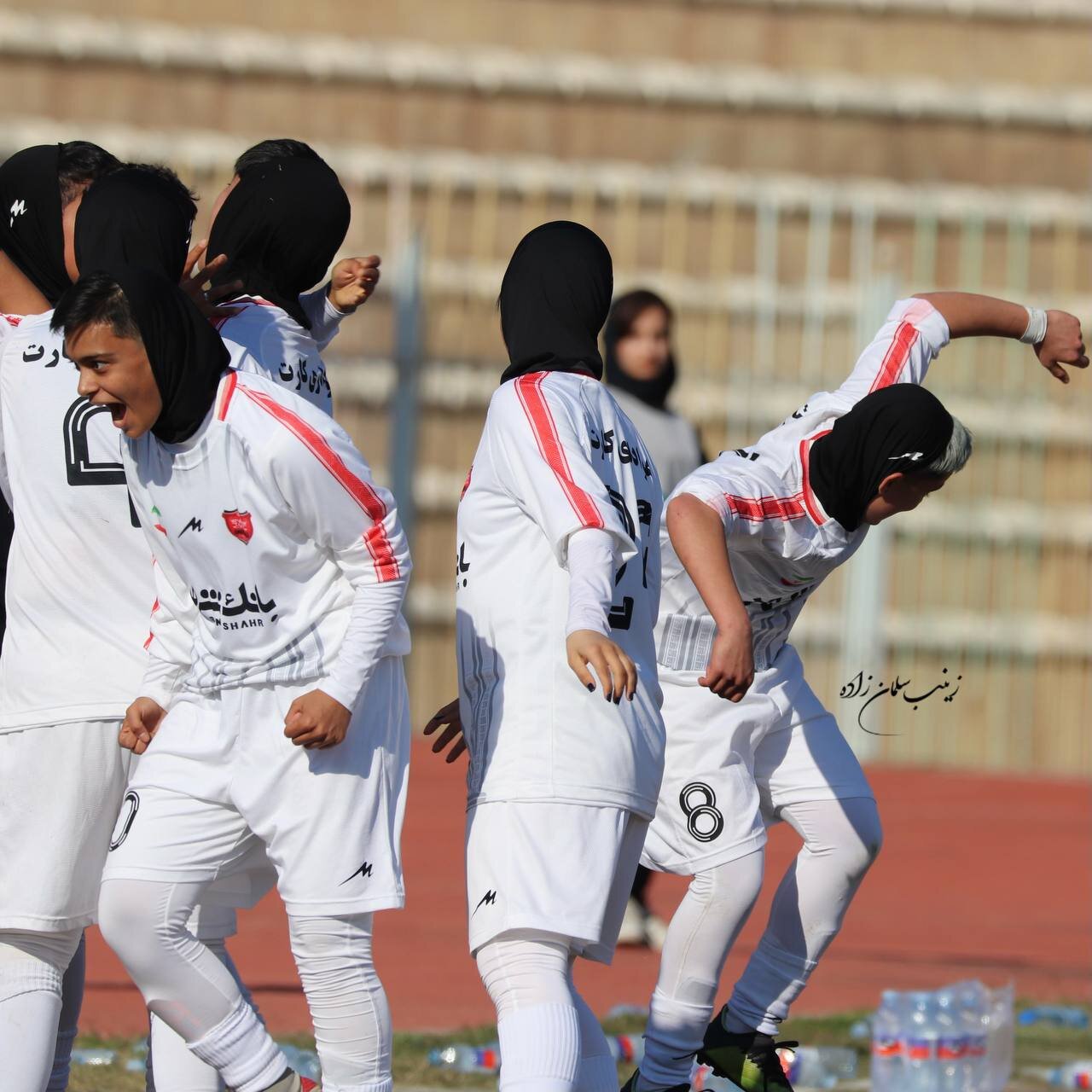 تصاویر | دیدار فوتبال بانوان فولاد خوزستان و پرسپولیس تهران