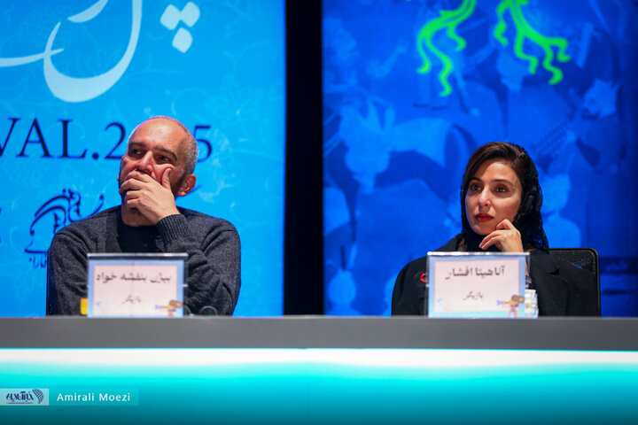 قاب‌هایی پر خبر از نشست رسانه‌ای فیلم «آنتیک» با حضور پژمان جمشیدی در جشنواره فیلم فجر