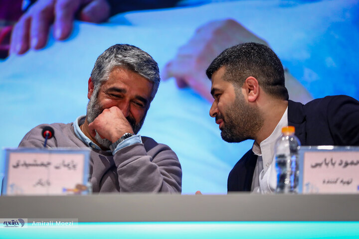 قاب‌هایی پر خبر از نشست رسانه‌ای فیلم «آنتیک» با حضور پژمان جمشیدی در جشنواره فیلم فجر