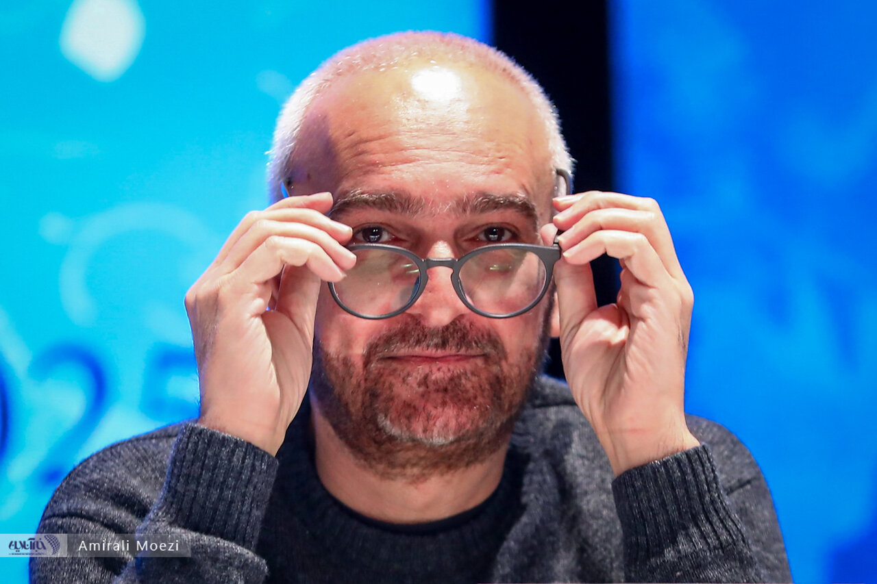 قاب‌هایی پر خبر از نشست رسانه‌ای فیلم «آنتیک» با حضور پژمان جمشیدی در جشنواره فیلم فجر