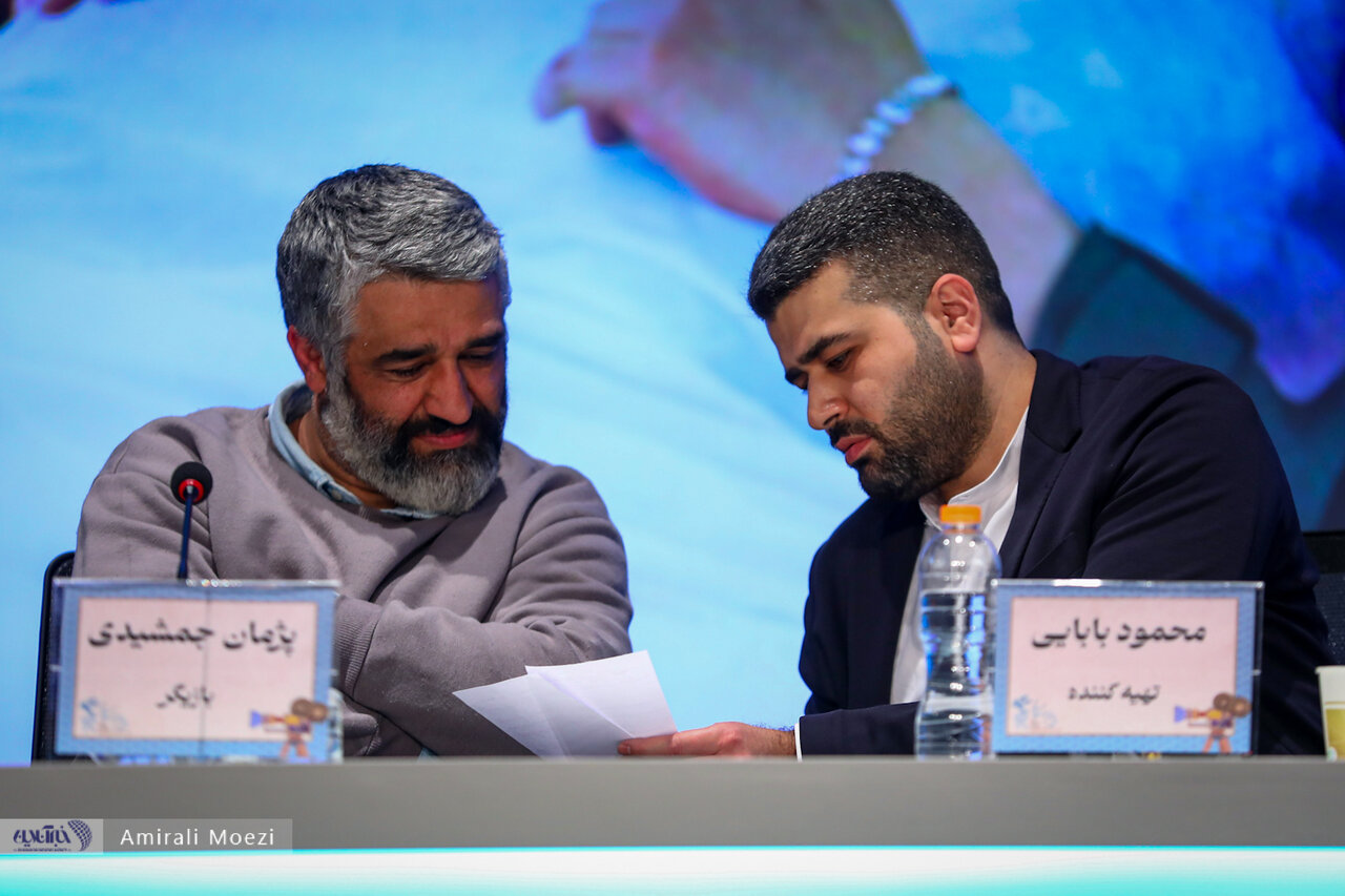 قاب‌هایی پر خبر از نشست رسانه‌ای فیلم «آنتیک» با حضور پژمان جمشیدی در جشنواره فیلم فجر