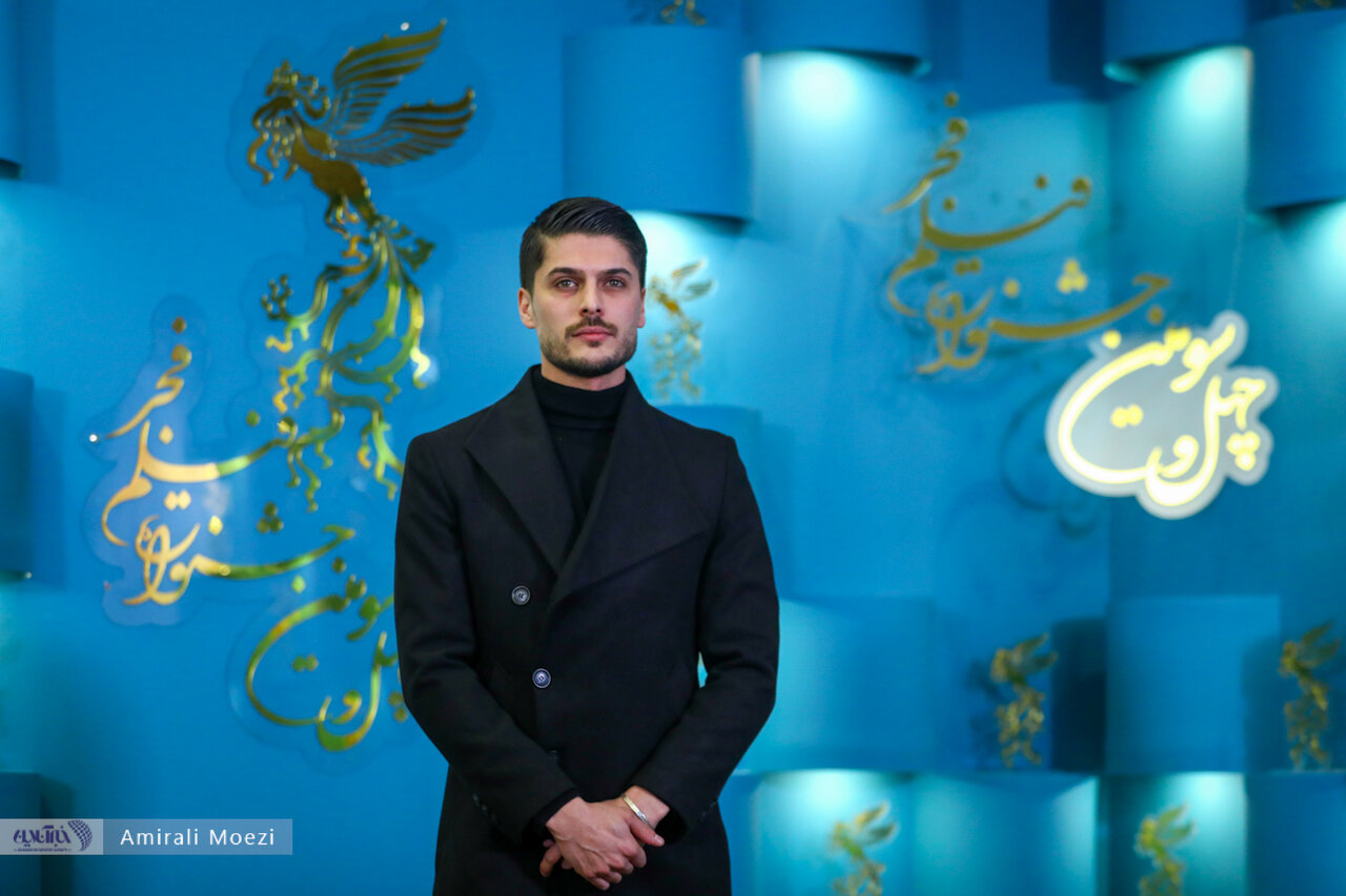 فوتوکال فیلم رها به کارگردانی حسام فرهمند