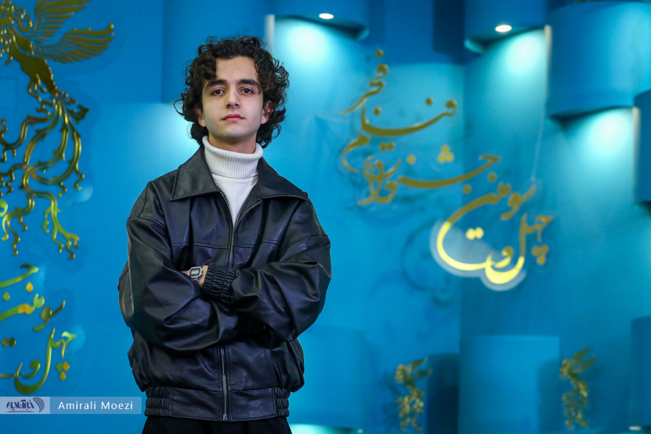 فوتوکال فیلم رها به کارگردانی حسام فرهمند