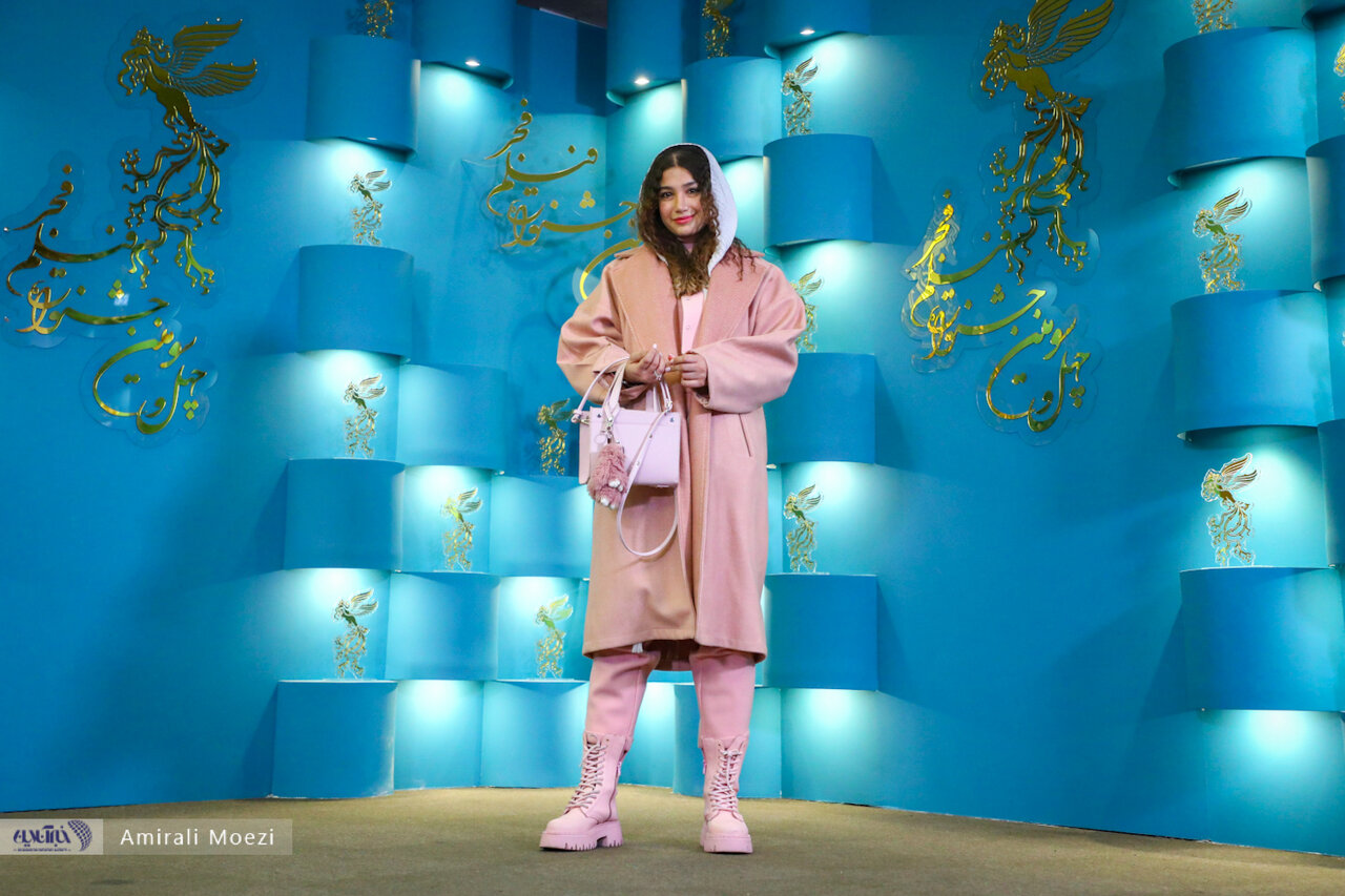 فوتوکال فیلم رها به کارگردانی حسام فرهمند