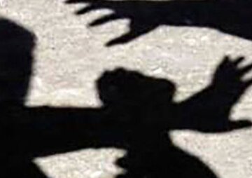 شوک در سلماس؛ دانشآموز مدیر مدرسه را به شدت کتک زد!