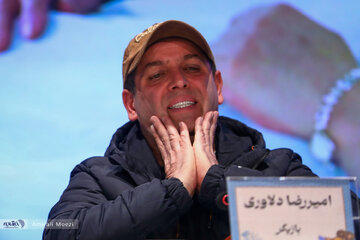 نشست پرسش و پاسخ فیلم سینمایی «شمال از جنوب غربی» برگزار شد