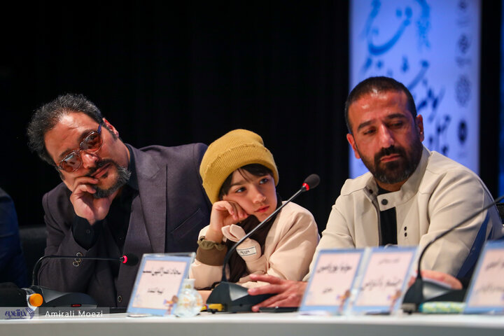 فوتوکال و نشست پرسش‌وپاسخ فیلم «چشم بادومی» برگزار شد