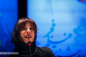 نشست پرسش‌وپاسخ «خاتی»