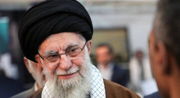 اولین عکس از دیدار امیر قطر با رهبر انقلاب اولین عکس از دیدار امیر قطر با رهبر انقلاب