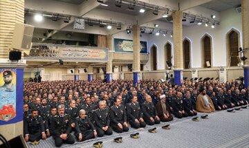 دیدار فرماندهان نیروی هوایی و پدافند هوایی ارتش با رهبر انقلاب