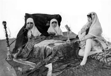 زنان طبقه مرفه باسوادند/ وضع زنان روستایی و عشایر به مراتب بهتر از زنان شهری است زنان طبقه مرفه باسوادند/ وضع زنان روستایی و عشایر به مراتب بهتر از زنان شهری است