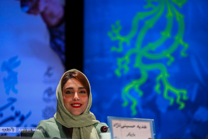 نشست پرسش و پاسخ فیلم «تاکسیدرمی» برگزار شد