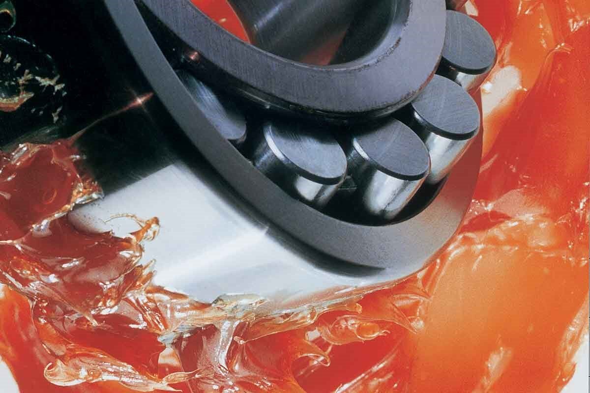 بررسی انواع گریس؛ گریس مناسب بلبرینگ