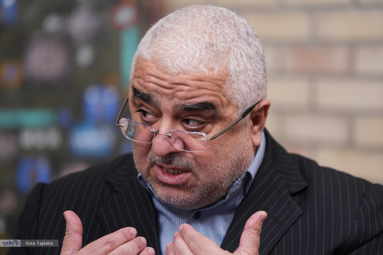 جعفرزاده: چرا برای مردم فیلتر برای برخی «خط سفید»؟ / اگر ایلان ماسک نبود مشخص نمی‌شد چه خبر است / جاسوس و ضدانقلاب را در شعارهای تند پیدا کنید 2