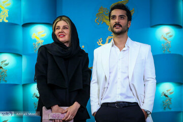 گلوریا هاردی همسر ساعد سهیلی و صبا سهیلی خواهر ساعد سهیلی هم در فوتوکال حضور داشتند