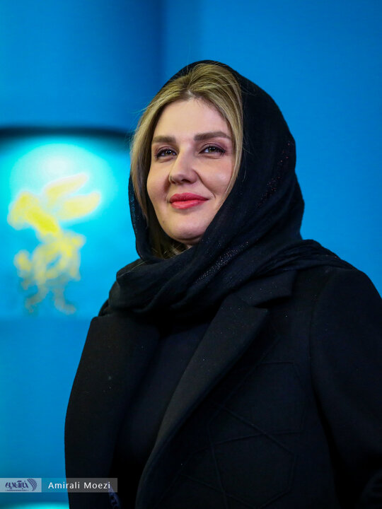 گلوریا هاردی همسر ساعد سهیلی و صبا سهیلی خواهر ساعد سهیلی هم در فوتوکال حضور داشتند