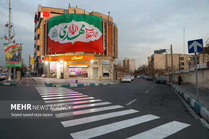 آماده‌سازی شهر تهران برای جشن انقلاب