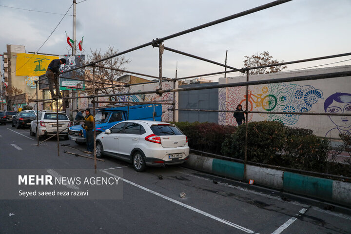 آماده‌سازی شهر تهران برای جشن انقلاب