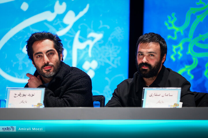 فوتوکال و نشست خبری «گوزن‌های اتوبان»