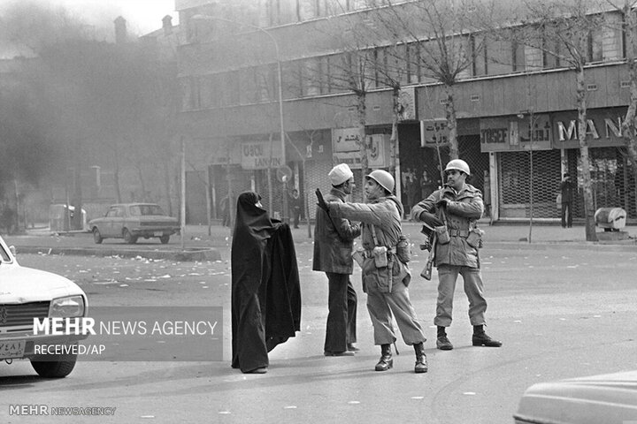 عکسهای اسوشیتدپرس از بهمن ۵۷