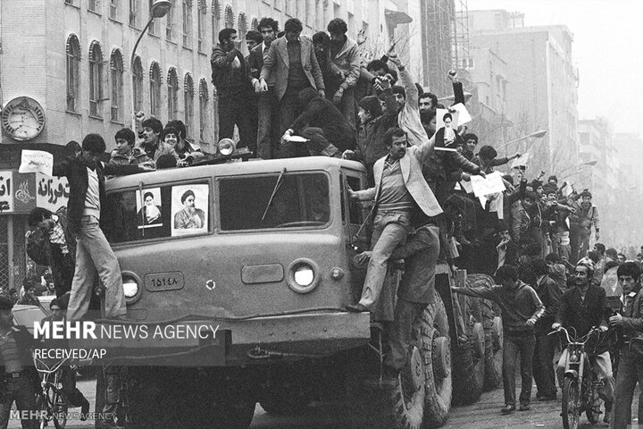 عکسهای اسوشیتدپرس از بهمن ۵۷