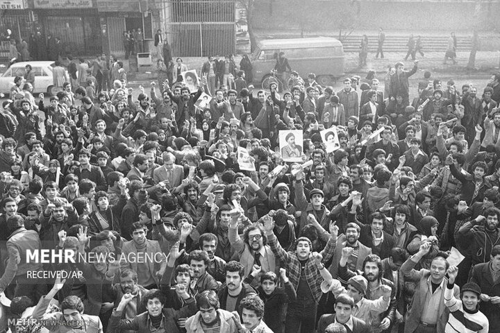 عکسهای اسوشیتدپرس از بهمن ۵۷