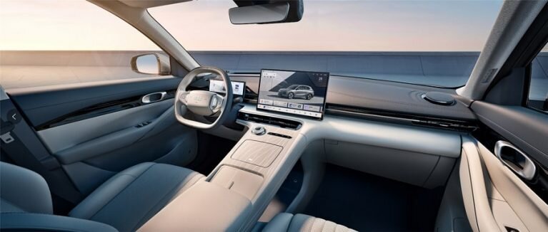 جیلی با هوش مصنوعی دیپسیک ماشین میسازد