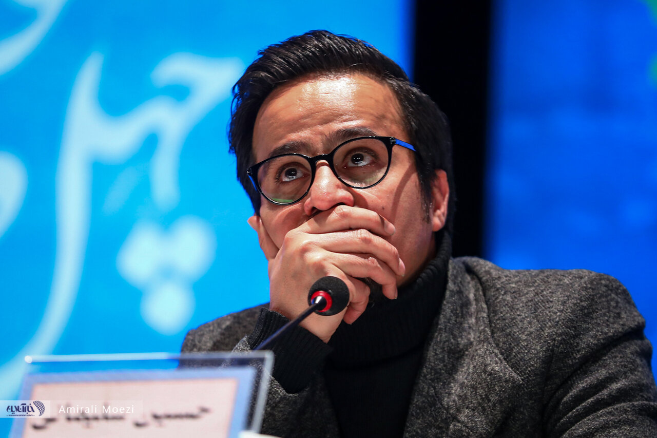 نشست خبری فیلم «خدای جنگ» با حضور بازیگران و عوامل فیلم برگزار شد نشست خبری فیلم «خدای جنگ» با حضور بازیگران و عوامل فیلم برگزار شد