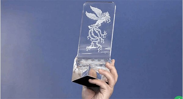 از تکبیر و توقیف تا کارگر ساختمانی که سمیرغ بلورین گرفت/ جالبترین حقایق درباره جشنواره فیلم فجر