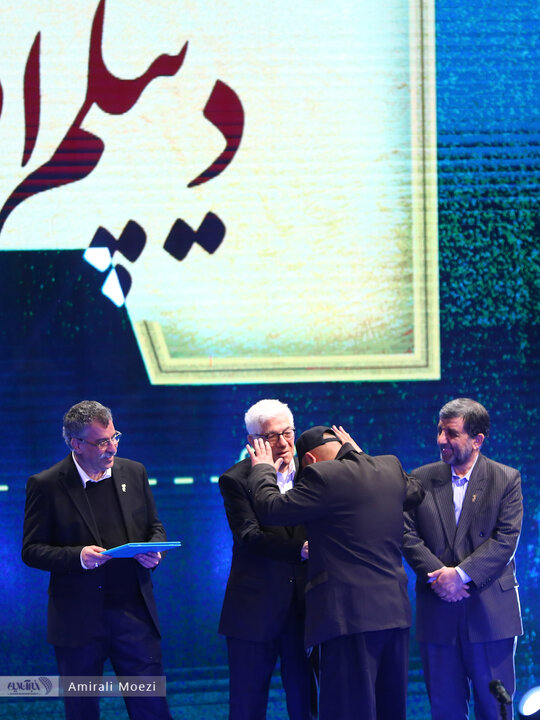 گزارش شماره یک از اختتامیه جشنواره فجر