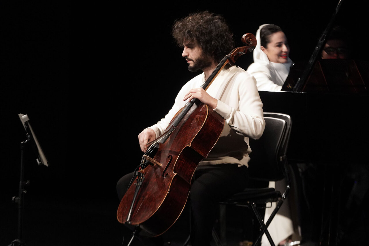 از روح زنانه در زخمههای شورانگیز «کاسارس» اسپانیایی به گیتارش تا نغمههای جاز و شرقی شده «علیاف» و «داغستان»