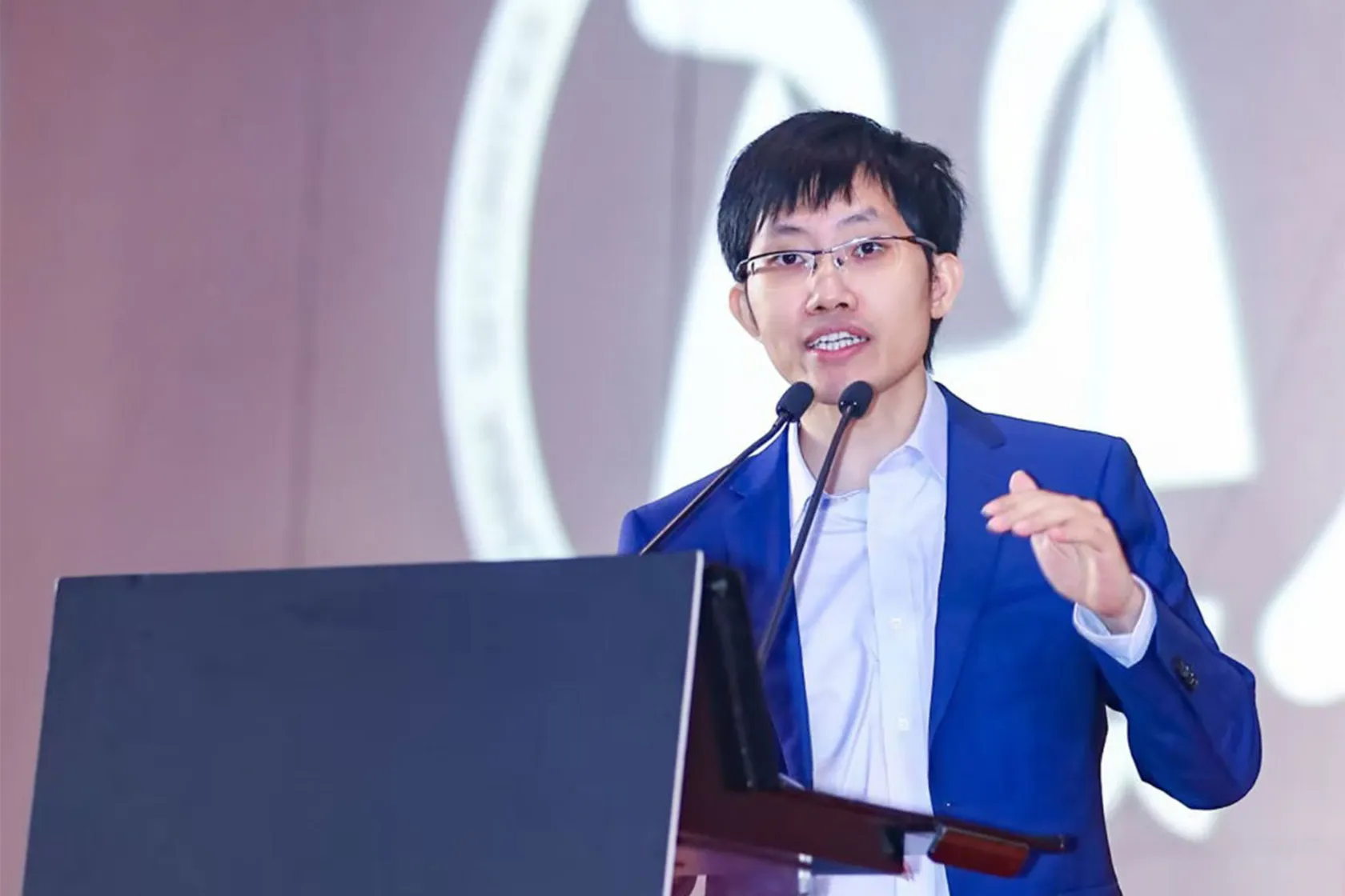 ملاقات خالق هوش مصنوعی دیپسیک با رئیسجمهور چین